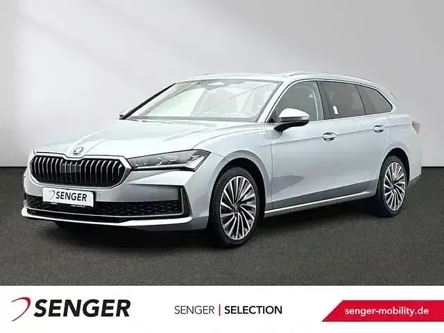 Gebraucht Skoda Superb LAURIN & KLEMENT 150 PS (110 kW) 2025 Kombi