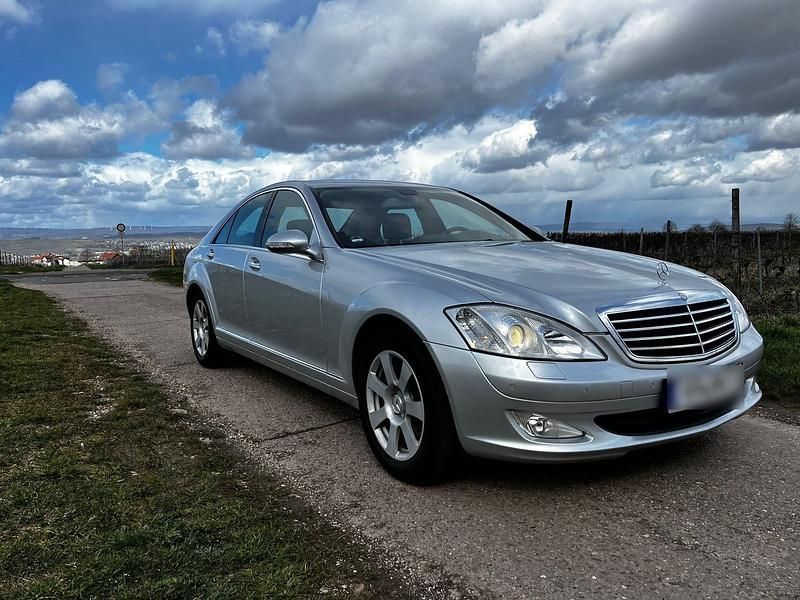 Usata Mercedes S320 235 CV (172 kW) 2006 Argento Berlina