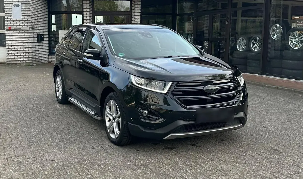 Gebraucht Ford Edge 209 PS (153 kW) 2016 Schwarz SUV