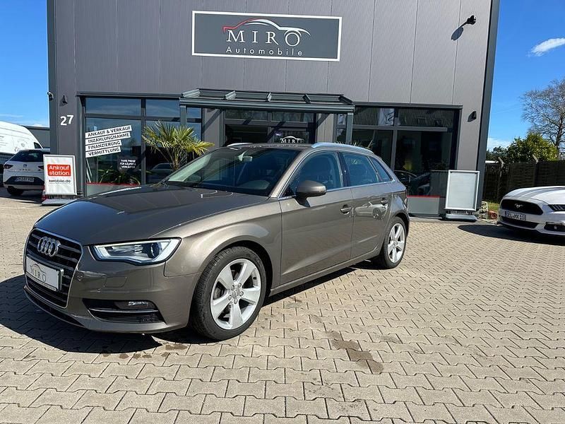 Gebraucht Audi A3 Ambiente 110 PS (80 kW) 2015 Braun Limousine