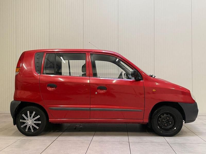 Gebraucht Hyundai Atos 54 PS (39 kW) 1998 Rot Kleinwagen