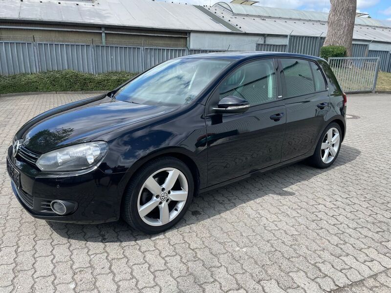 Schwarz Gebraucht 2011 VW Golf VI Style Limousine | 5.700 € (Fairer Preis) - Bild 1/4