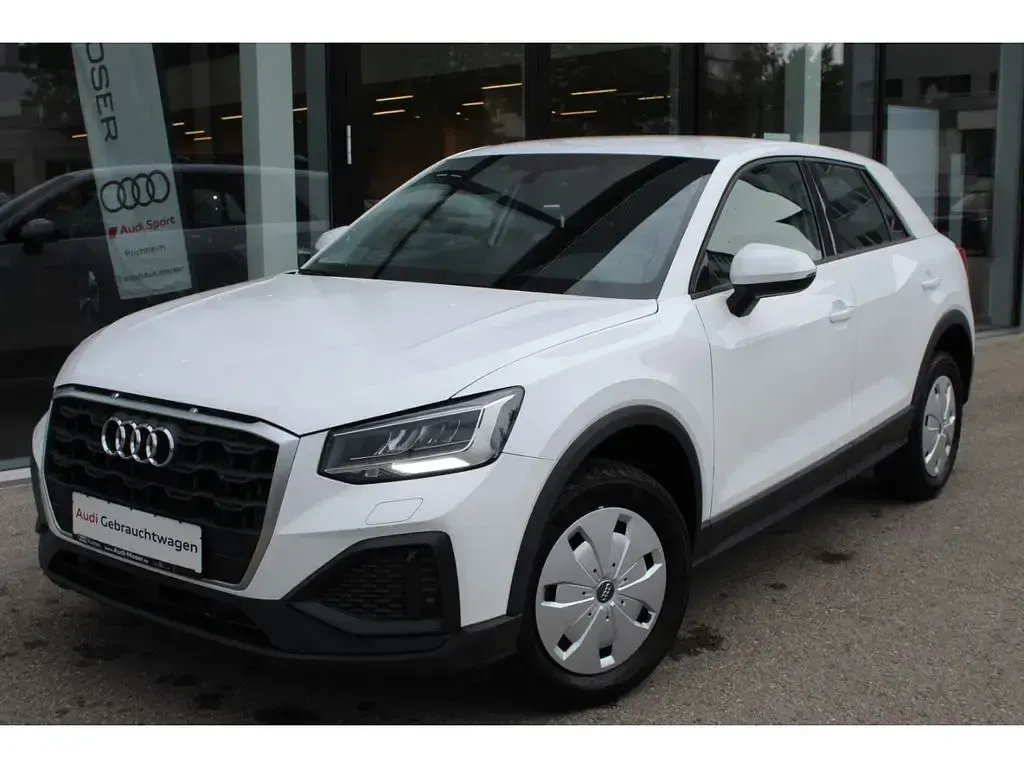 Gebraucht Audi Q2 Comfort 150 PS (110 kW) 2023 Weiß SUV