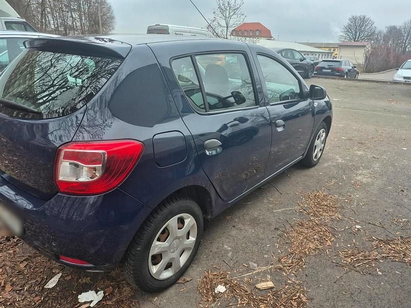 Gebraucht Dacia Sandero 75 PS (55 kW) 2013 Blau Kleinwagen