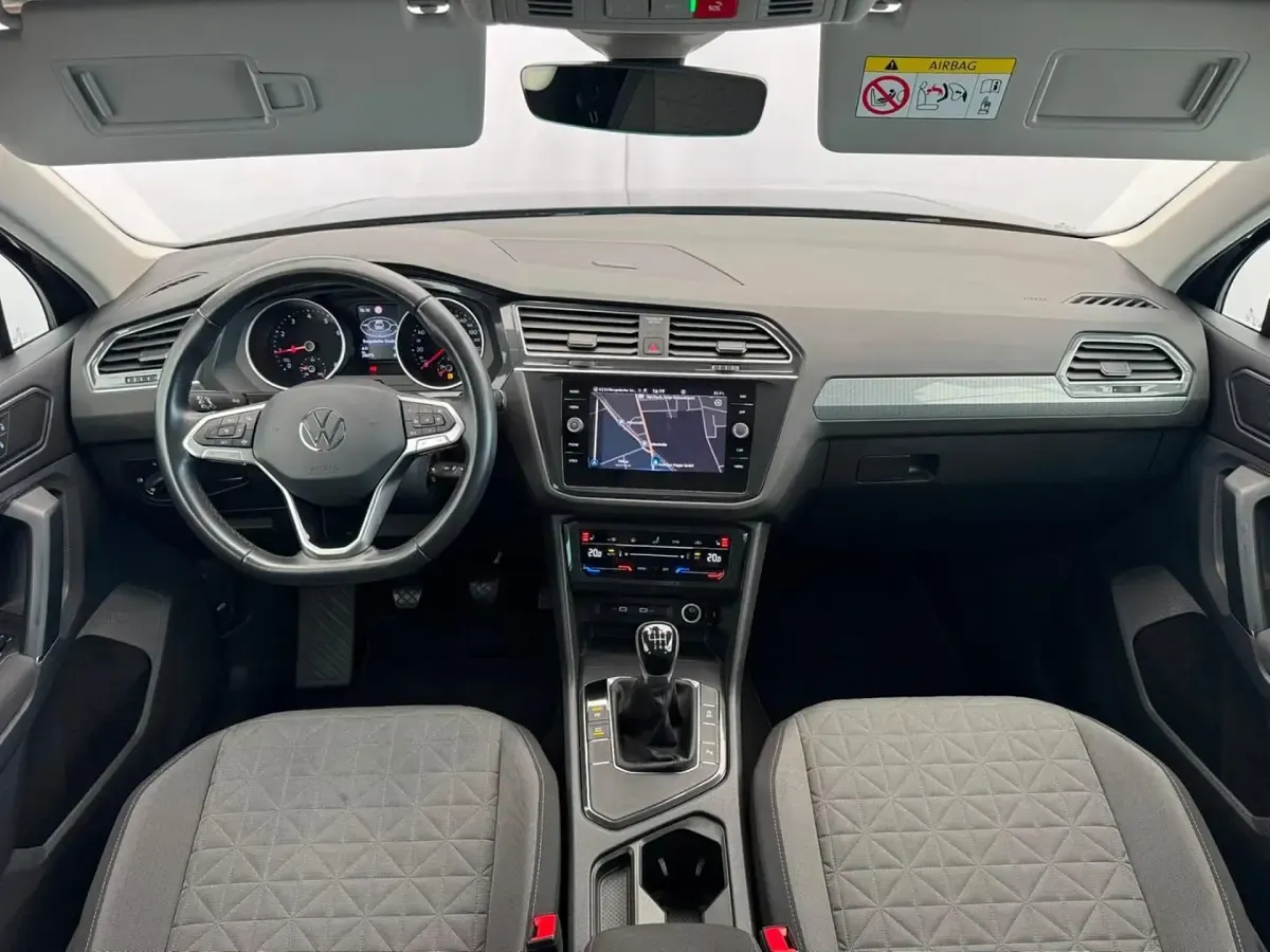 Gebraucht VW Tiguan Life 131 PS (96 kW) 2022 SUV