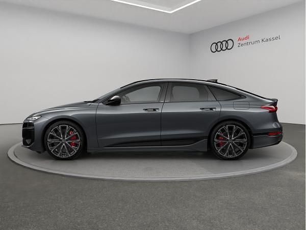 Neu Audi S6 e-tron Basis 369 kW (503 PS) 2025 Grau (daytonagrau perleffekt) Limousine