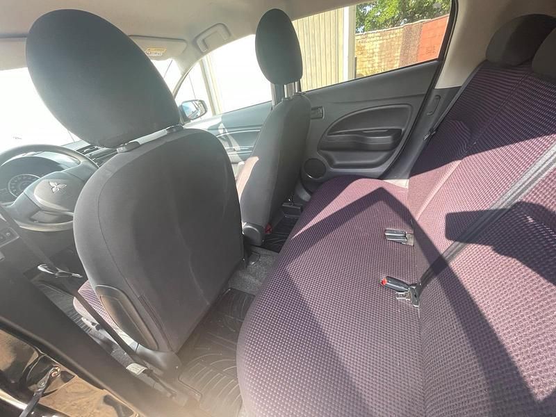 Gebraucht Mitsubishi Space Star 80 PS (58 kW) 2014 Schwarz Van / Kleinbus