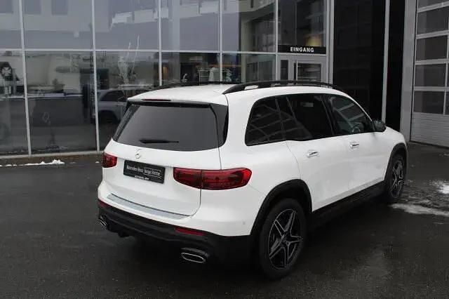Gebraucht Mercedes GLB220 AMG 190 PS (139 kW) 2024 Weiß SUV
