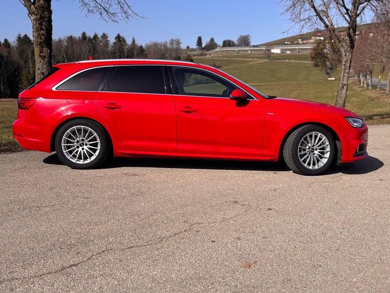 Gebraucht Audi A4 Sport 190 PS (139 kW) 2017 Rot Kombi