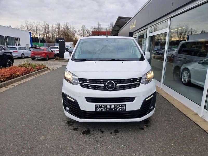 Gebraucht Opel Vivaro 144 PS (105 kW) 2021 Weiß Van / Kleinbus