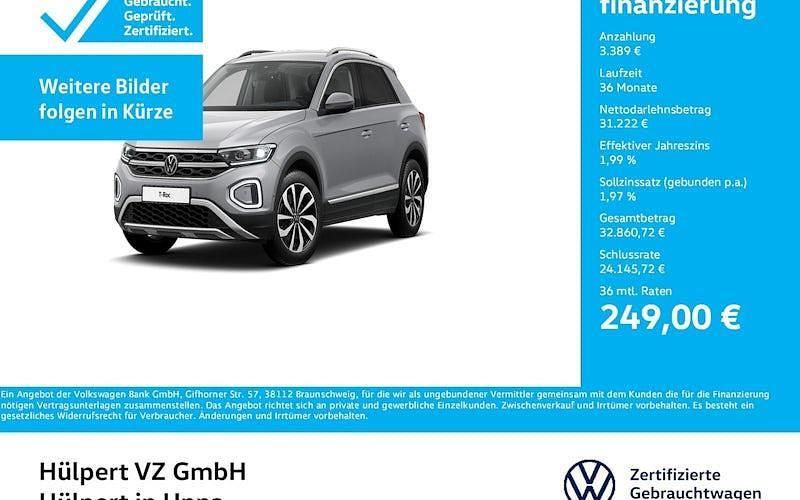 Silber Gebraucht 2024 VW T-Roc Style SUV | 34.611 € (Etwas zu teuer) - Bild 1/4