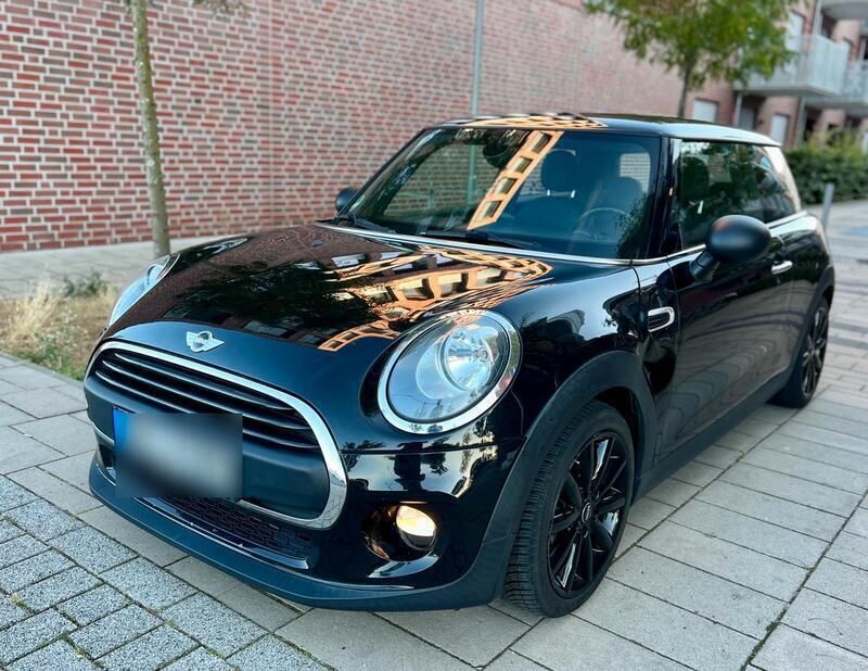 Schwarz Gebraucht 2017 Mini Cooper Coupé Coupé | 10.750 € (Teuer) - Bild 1/4