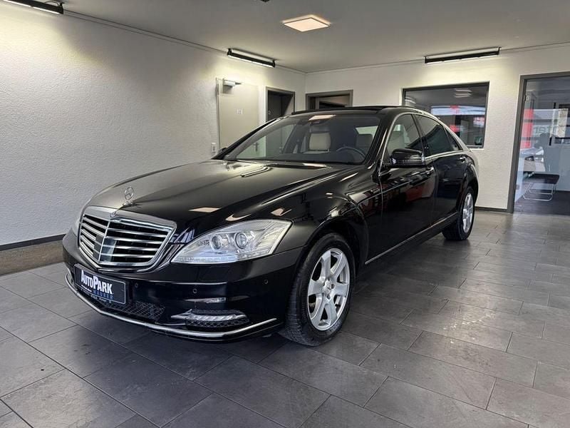 Gebraucht Mercedes S350 258 PS (189 kW) 2013 Schwarz Limousine