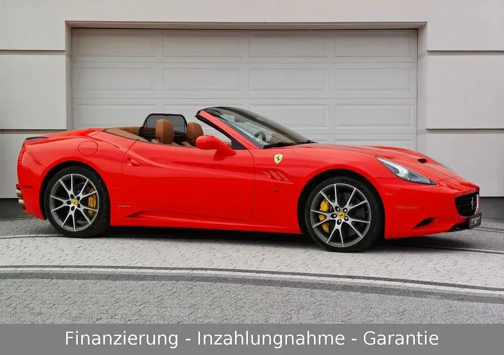 Gebraucht Ferrari California 460 PS (338 kW) 2011 Rot Cabrio