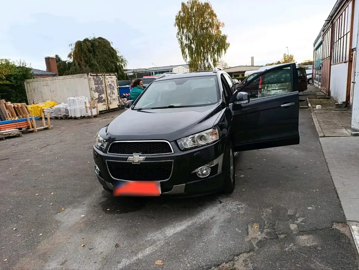 Gebraucht Chevrolet Captiva 184 PS (135 kW) 2012 Schwarz SUV
