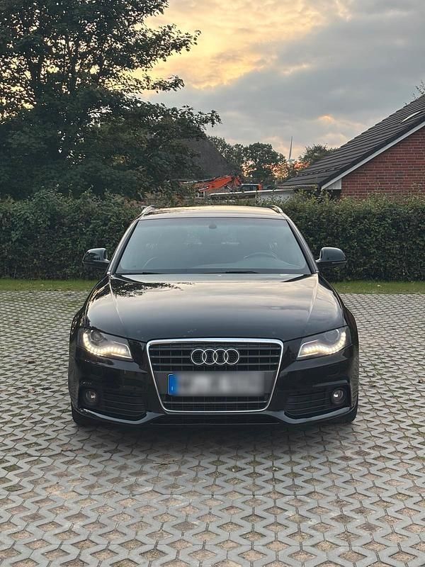 Schwarz Gebraucht 2009 Audi A4 Kombi | 6.200 € (Fairer Preis) - Bild 1/4