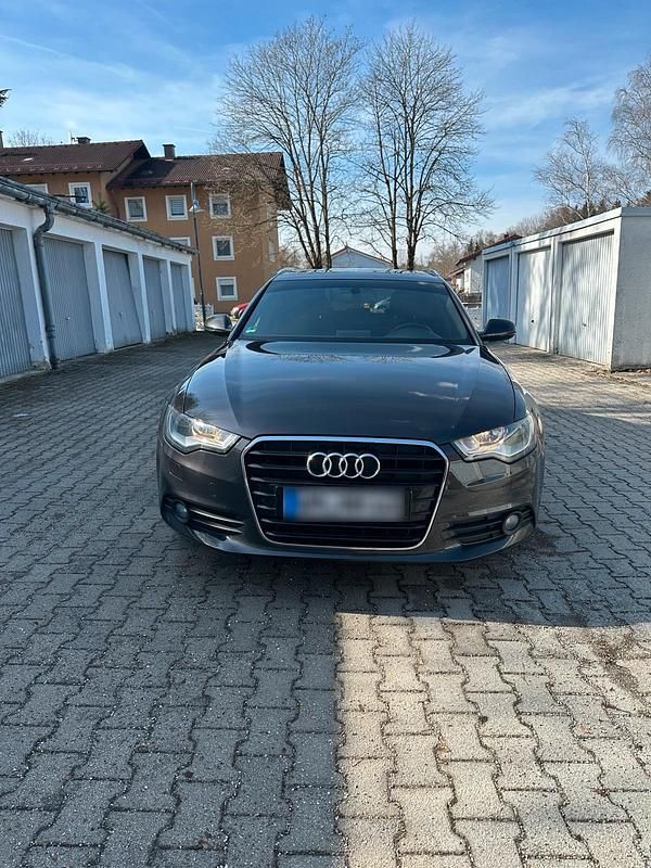 Gebraucht Audi A6 204 PS (150 kW) 2012 Grau Kombi