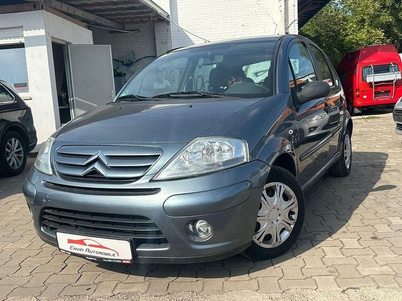 Grau Gebraucht 2005 Citroën C3 Comfort Kleinwagen | 2.990 € (Fairer Preis) - Bild 1/4