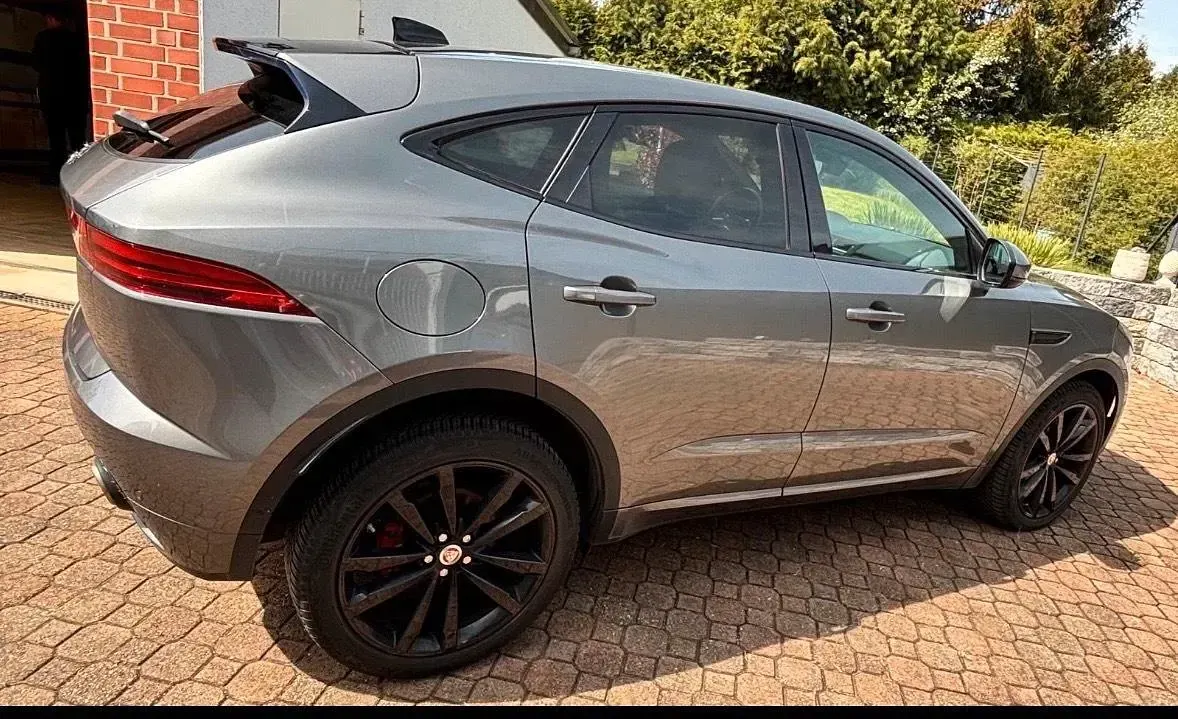 Gebraucht Jaguar E-Pace 180 PS (132 kW) 2018 Grau SUV