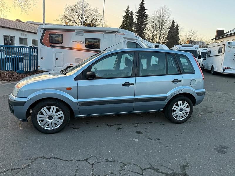 Gebraucht Ford Fusion 75 PS (55 kW) 2006 Blau Kleinwagen