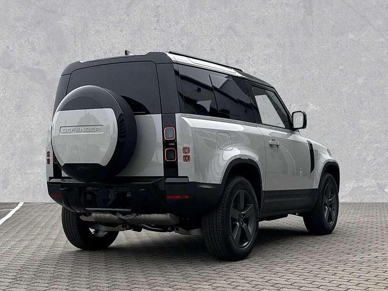 Neu Land Rover Defender S 200 PS (147 kW) 2026 Borasco grey SUV