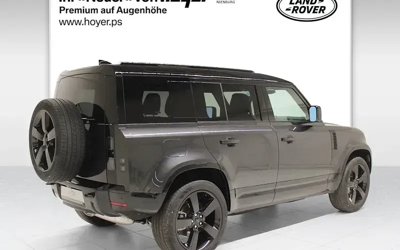 Neu Land Rover Defender HSE Dynamic 351 PS (258 kW) 2026 Grau SUV