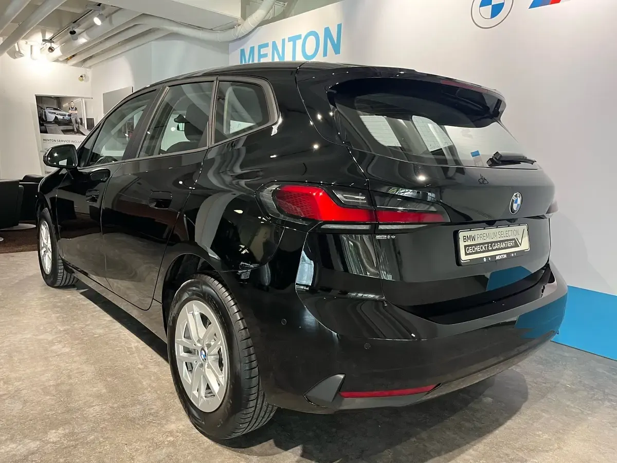 Gebraucht BMW 218 Performance 136 PS (100 kW) 2023 Schwarz ii Coupé