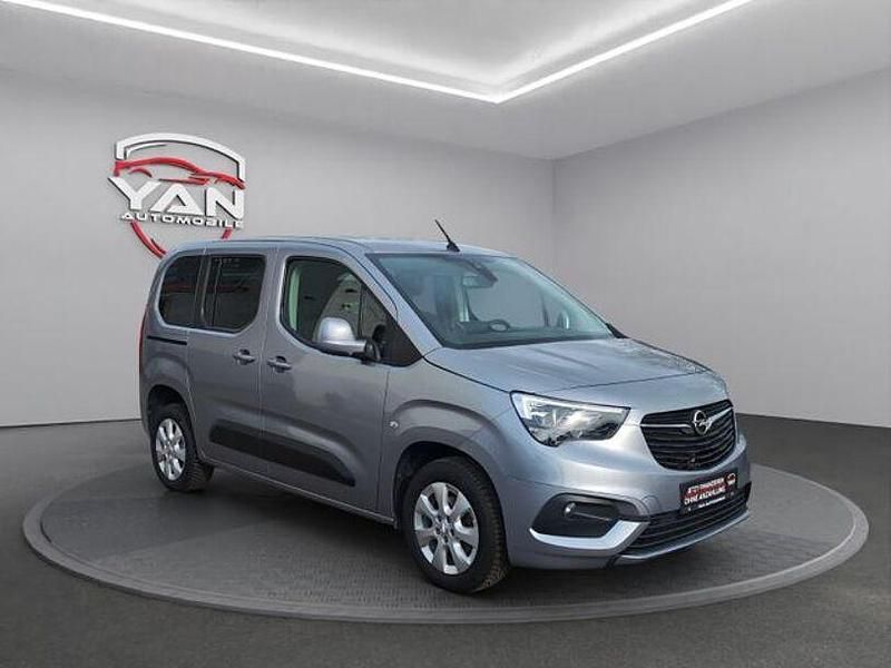 Gebraucht Opel Combo Life 131 PS (96 kW) 2021 Silber Van / Kleinbus