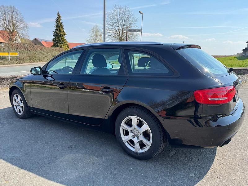Usata Audi A4 Design 160 CV (117 kW) 2011 Nero Station wagon