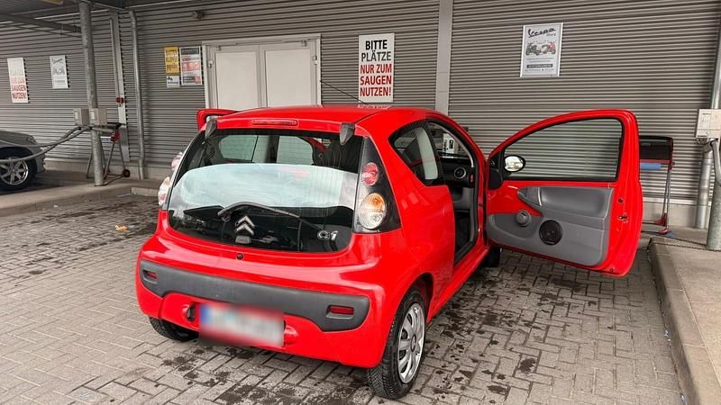 Gebraucht Citroën C1 68 PS (50 kW) 2008 Rot Kleinwagen