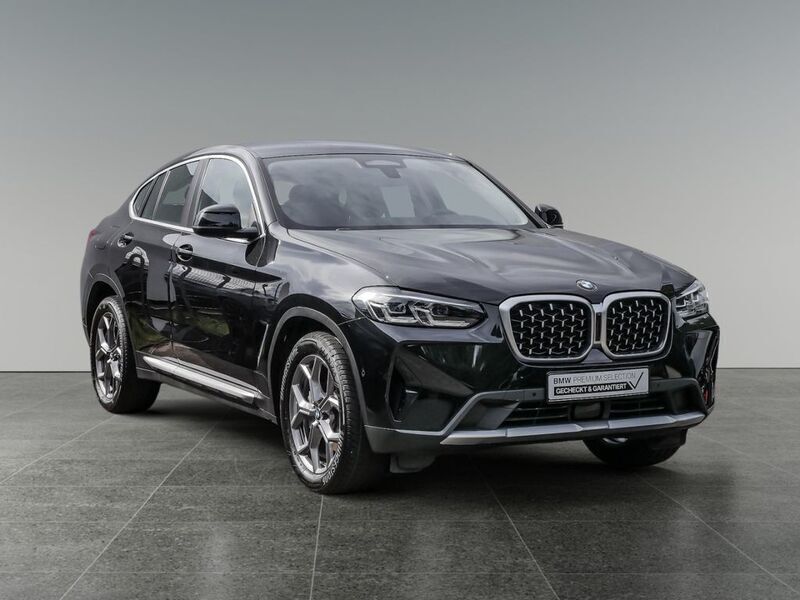 Schwarz Gebraucht 2024 BMW X4 Performance SUV | 52.890 € (Superpreis) - Bild 1/4