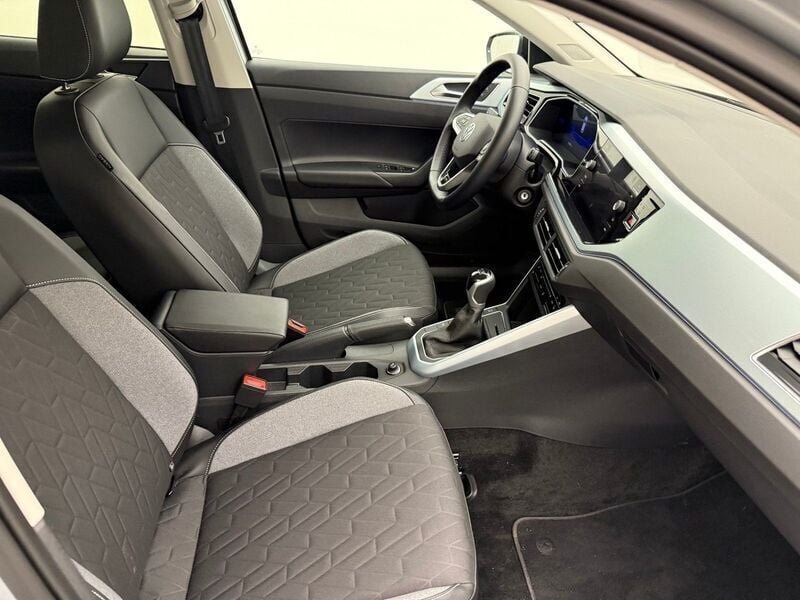 Gebraucht VW Polo Goal 95 PS (69 kW) 2024 Silver metallic Kleinwagen