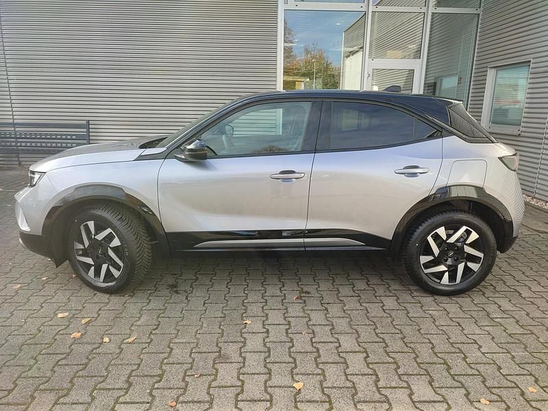 Neu Opel Mokka 131 PS (96 kW) 2025 Lack grau artense/typ aussenverkleidung metalliclackierung SUV