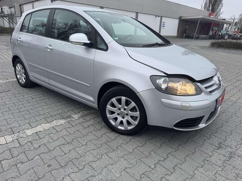 Reflexsilber metallic Gebraucht 2006 VW Golf Plus Cross Comfortline Van / Kleinbus | 3.490 € (Fairer Preis) - Bild 1/4