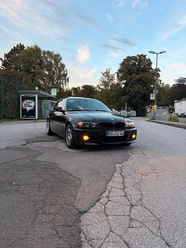 Schwarz Gebraucht 2003 BMW 320 Coupé | 4.699 € (Fairer Preis) - Bild 1/4