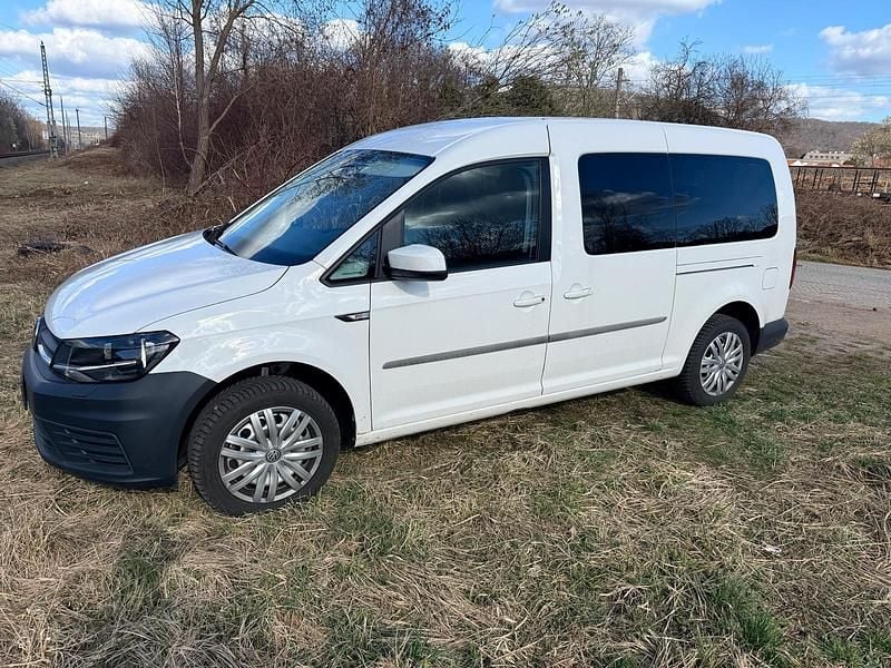 Gebraucht VW Caddy Maxi 125 PS (91 kW) 2018 Weiß Van / Kleinbus
