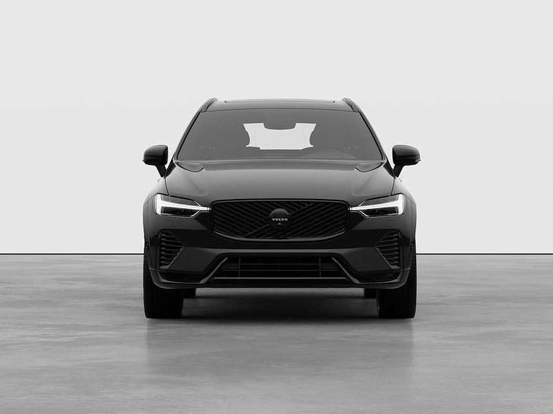 Neu Volvo XC60 Plus 250 PS (183 kW) 2026 Onyx black SUV