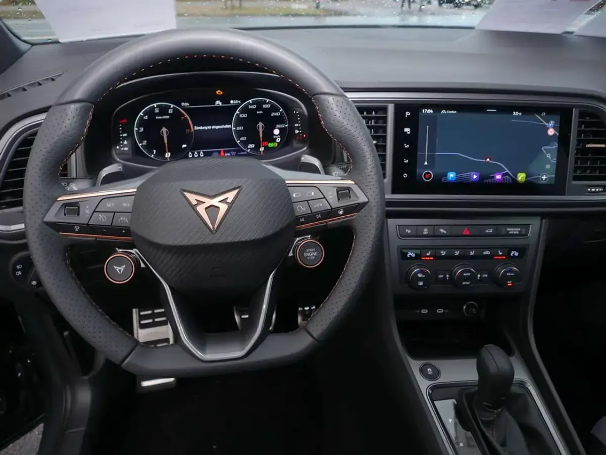 Neu Cupra Ateca VZ 300 PS (220 kW) 2026 Grün SUV