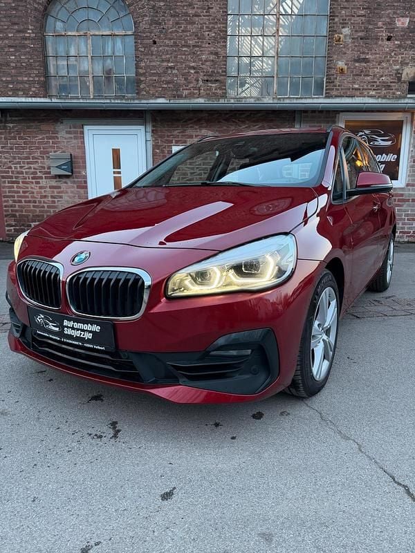 Gebraucht BMW 218 Active Tourer Advantage 140 PS (102 kW) 2019 Rot Van / Kleinbus