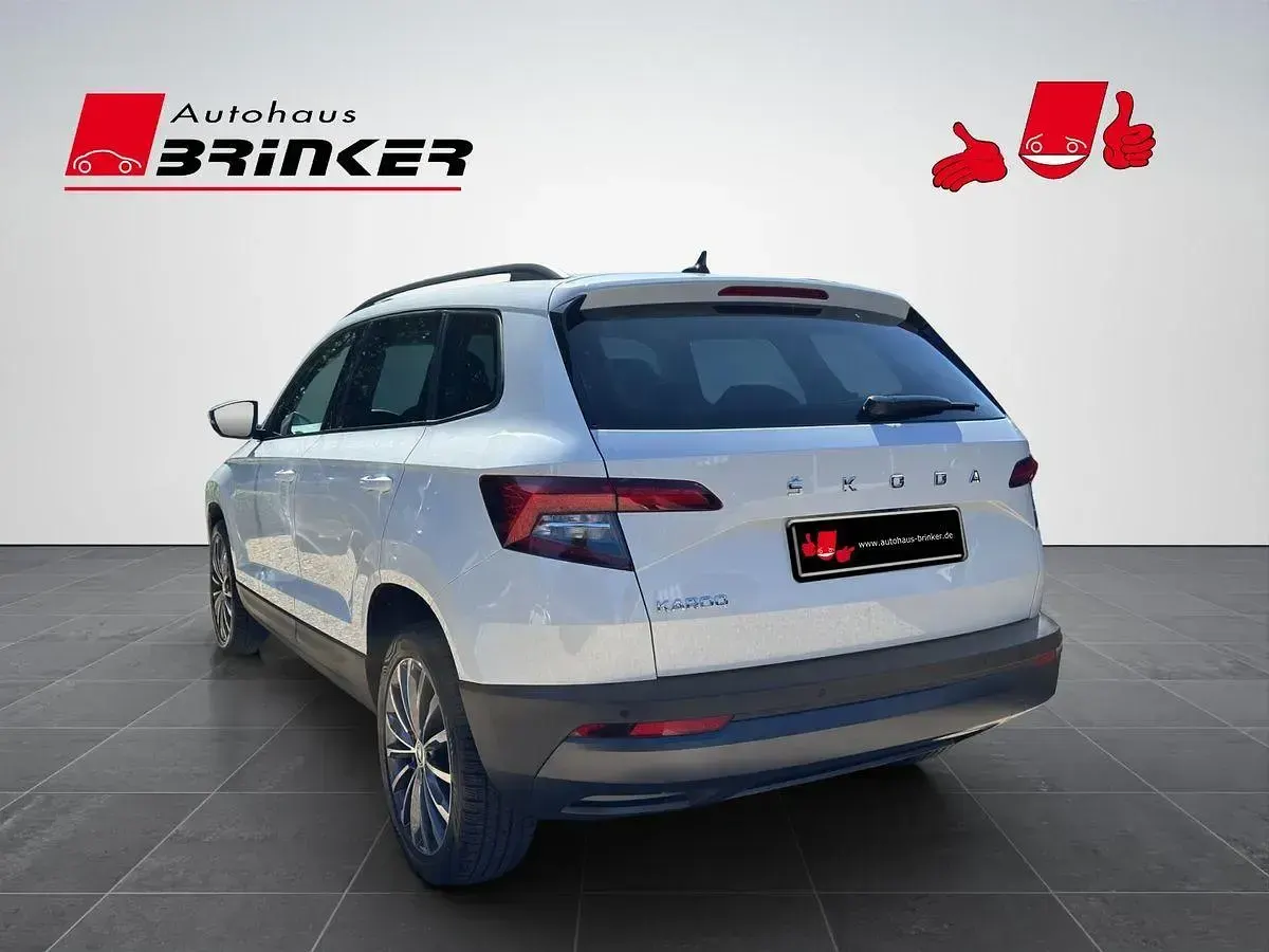 Gebraucht Skoda Karoq Style 150 PS (110 kW) 2022 Moonweiss metallic SUV