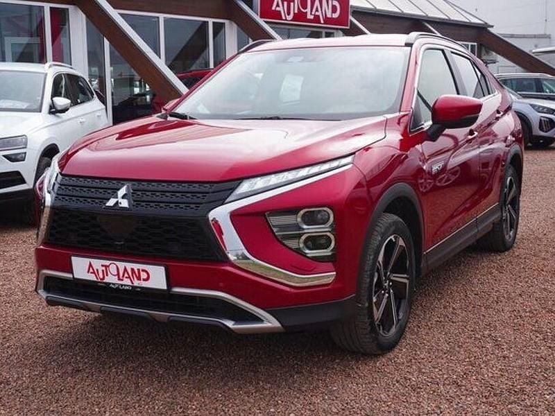 Gebraucht Mitsubishi Eclipse Cross Plus 188 PS (138 kW) 2022 Rot SUV