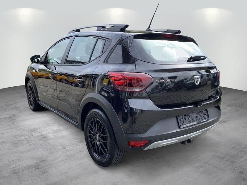 Gebraucht Dacia Sandero Comfort 91 PS (66 kW) 2021 Schwarz Kleinwagen