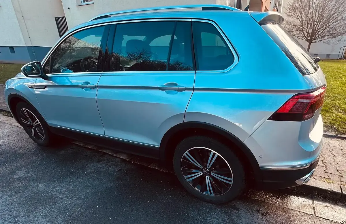 Gebraucht VW Tiguan Elegance 150 PS (110 kW) 2020 Silber SUV
