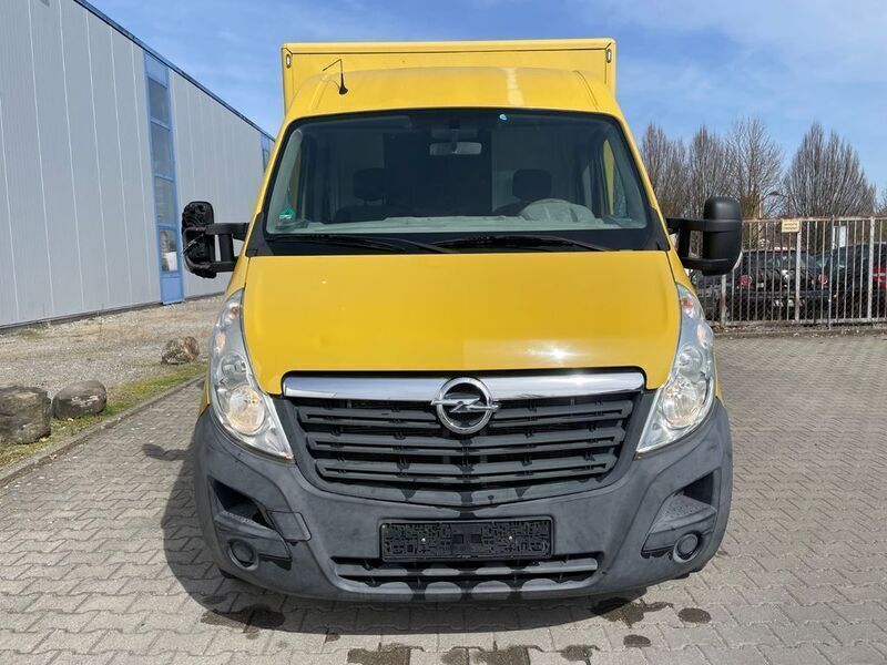 Gelb Gebraucht 2011 Opel Movano Van | 4.450 € (Fairer Preis) - Bild 1/4