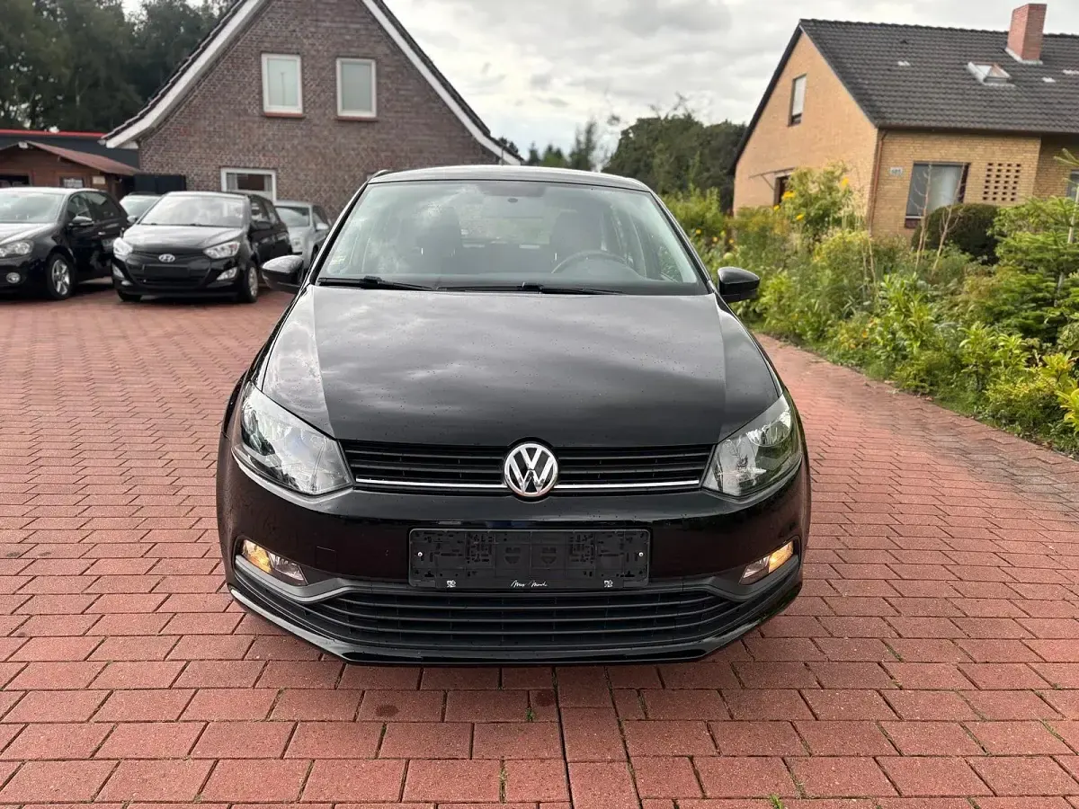 Gebraucht VW Polo 60 PS (44 kW) 2015 Schwarz Kleinwagen