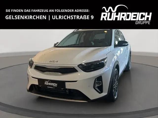 Gebraucht Kia Stonic 74 PS (54 kW) 2025 Weiß SUV