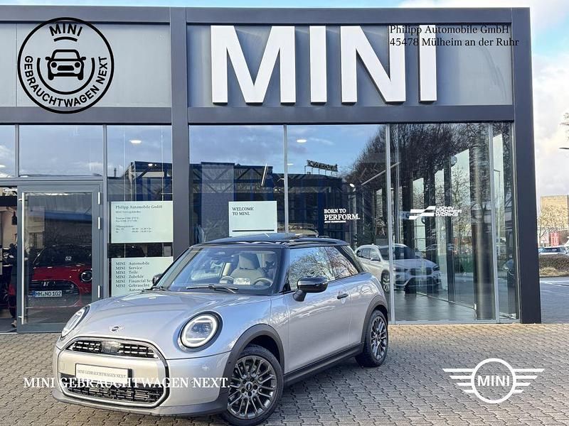Gebraucht Mini Cooper Classic 156 PS (114 kW) 2024 Melting silver iii Kleinwagen