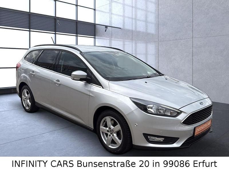 Silber Gebraucht 2018 Ford Focus Cool & Connect Kombi | 12.990 € (Guter Preis) - Bild 1/4
