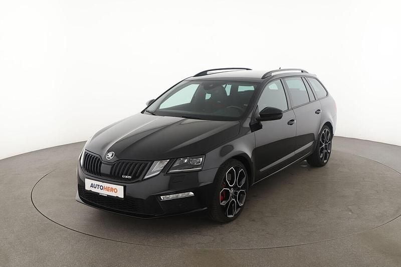 Schwarz Gebraucht 2020 Skoda Octavia RS Kombi | 28.250 € (Guter Preis) - Bild 1/3