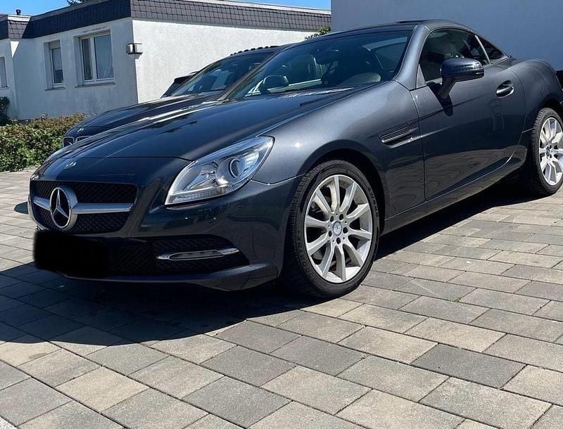 Gebraucht Mercedes SLK200 184 PS (135 kW) 2012 Grau Cabrio